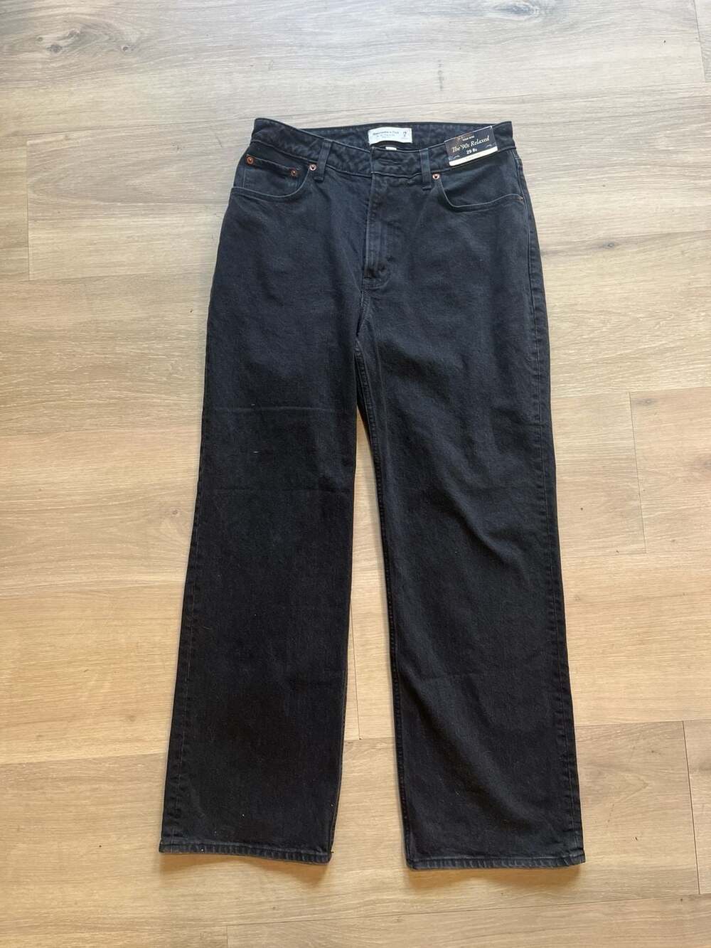 NWT Abercrombie & Fitch Curve Love High Rise The 90s Relaxed Jean Washed Black 2